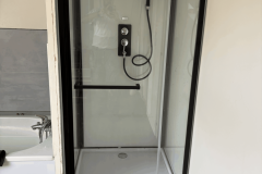 halluin-pose-de-cabine-de-douche