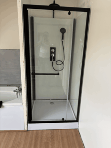 Halluin pose de cabine de douche — photo 2